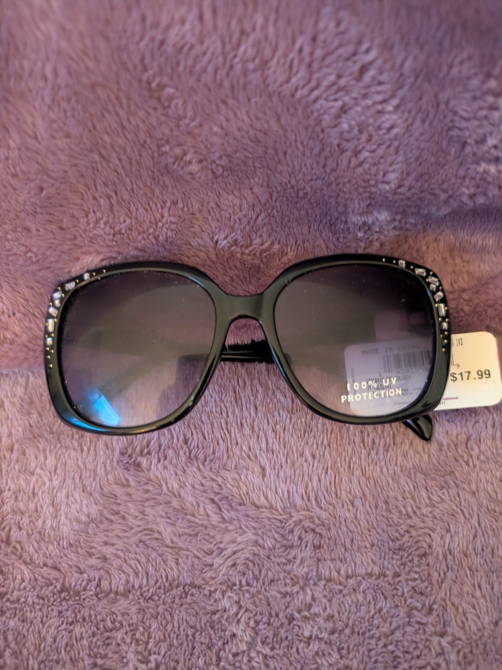 Black Oversized Women's Sunglasses with Rhinestone Detail